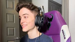 Standy has arrived 👀 #ROKKR