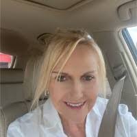 Wanda Padgett's Instagram, Twitter & Facebook