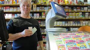 Ils peuvent être trouvés à la poste ou auprès de certains spécialistes de boutique en ligne. La Poste Bientot Fermee Pour Travaux Ou Trouver Des Timbres Dans Le Centre