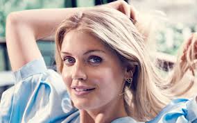 Lady kitty spencer, also known as princess diana's niece, is a british fashion. Lady Kitty Spencer Princess Diana S Niece I Won T Let Weight Worries Consume Me And Young Women Should Feel The Same