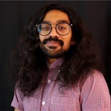 Daniel Mansoor's Instagram, Twitter & Facebook