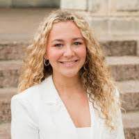 Kristin Hester's Instagram, Twitter & Facebook