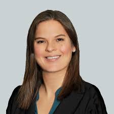 Kay Locke's Instagram, Twitter & Facebook