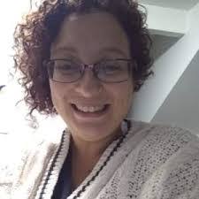 Robyn Kent's Instagram, Twitter & Facebook