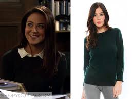 HIMYM: Season 9 Episode 11 Lisa's Forest Green Sweater