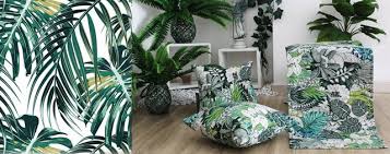 3)da un vecchio golfino di cotone possiamo far eun cuscino per la camera. Creare Uno Spazio Outdoor Con Colorati E Raffinati Cuscini Arredo Da Esterno Guida Giardino