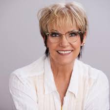 Coach Linda Goldfarb-Author, Speaker, Audiobook Narrator