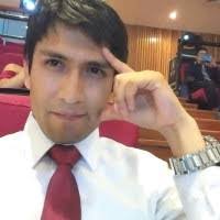 Omar Lindo's Instagram, Twitter & Facebook