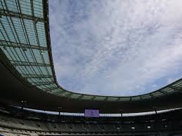 La tournée des stades de mylène farmer en 2023 avec 2 concerts au stade de france. Paris 2024 Le Stade De France Prepare Sa Mue Sport Societe Kevin Bernardi