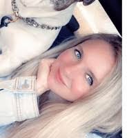 Brandi Crowley's Instagram, Twitter & Facebook