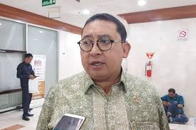 Menurut samawi, puisi tersebut salah satu bentuk. Ibunda Fadli Zon Meninggal Dunia