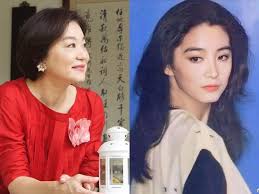 林青霞也成为90年代前期香港电影的卖座保证之一。此片也获得香港电影金像奖最佳女主角提名。 1994年6月29日嫁给香港商人邢李源（火原），即淡出影坛，暂时为她的电影生涯划上休止符。 2006年2月19日，小行星中心（minor planet centre）刊登的55987号文件. æž—é'éœžåŠå¤œä¸ç¡è¦ºæ›¬ä»™æ°£ç¾Žç…§ç‹‚å¸6è¬è®š