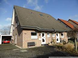 Stellplatz 150€ nebenkosten 2 kaltmonatsmieten kaution keine tierhaltung zu vermieten ist ein mittleres reihenhaus in einer spielstraße in gütersloh, avenweddeamt. Haus Zu Vermieten 33449 Langenberg Gutersloh Kreis Mapio Net