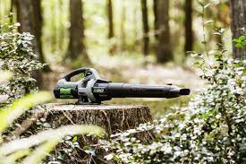 Hands On Ego Power 575 Cfm 56v Cordless Blower Garagespot Cordless Leaf Blowers Blowers Lawn And Garden