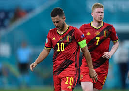 En el día de resaca de la gran gesta belga, personalizada fundamentalmente en su tridente de ataque , hay más de uno en londres que se está tirando de los pelos al ver a los jóvenes kevin de bruyne. Belgium Await Hazard And De Bruyne Injury News Ahead Of Euro 2020 Quarters