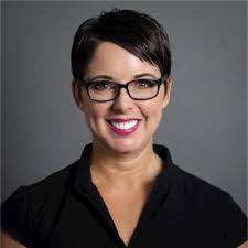 As an academic evaluator, Andrea has established a track record as a great  communicator and team player.