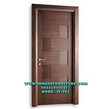 Sedangkan konsep rumah minimalis klasik model kusen pintu bisa berpola atau bermotif. Kusen Pintu Kamar Minimalis Modern Model Terbaru Daun Pintu Kamar Ikhsan Furniture Jepara