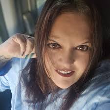 Who can provide reliable trash pickup services in Findlay, Ohio?