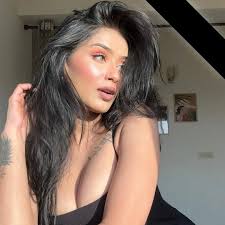 Beautiful carving chisel full box 🎁 #art #woodworking #crafts #fblifestyle  #tools