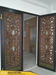Riling stainless steel cermin yang siap dipasang. 50 Desain Pintu Besi Tempa Klasik Mewah Modern Elegant Pagar Besi Tempa Mewah Klasik Minimalis Modern Jakarta