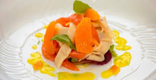 Per preparare il carpaccio di pesce: Carpaccio Di Pesce Spada E Salmone Con Arancia Unadonna