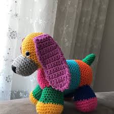 Perro Colorido Con Amigurumi Emekce Com Amigurumi 2020 Amigurumi Kopek Ayicik