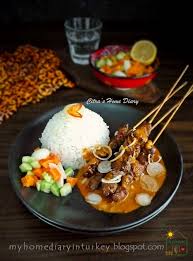 Saté babi is pork, saté ajam is chicken, and saté kambing is goat. Citra S Home Diary Indonesian Lamb Or Mutton Satay With Peanut Sauce Sate Kambing Bumbu Kacang