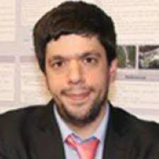 What is an optimal sample size to train a neural network?