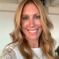 Hannah Bayless's Instagram, Twitter & Facebook