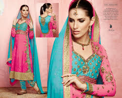 Black And Pink Combination Salwar Suit An A Line Suit In Vibrant Pink And Ferozi Combination Embellished Yoke And Back With Stone And Kundan Work Fashion Clothes Women Traditional Outfits Fashion