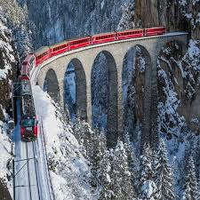 Biontech pfizer ελβετία εμβόλιο κορωνοϊός. Alpiko Treno Elbetia Megalh Eortastikh Prosfora Alexopoulos Travel