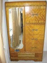 Value of antique bedroom suite art deco bedroom suite 1800s bedroom suite walnut bedroom suite 1940 oak bedroom suite 1940s cherry wood bedroom suite 1940s waterfall mirror 1940s waterfall china 1940s waterfall furniture 1940s waterfall dresser 1940s waterfall chest 1940s. 1940s Art Deco Waterfall 3 Pc Bedroom Furniture Tedslist Com Deco Furniture Art Deco Furniture Art Deco Home