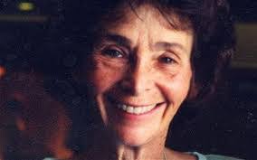 Diane Pelham's Instagram, Twitter & Facebook