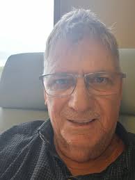 4 month transformation. Long way to go yet but getting there. Unfortunately  this week I've been hit with the flu/chest infection. Can't seem to shift  it. Feels like I've lost everything and