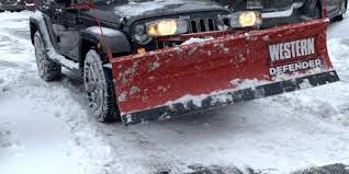 In de achtertuin ontstaat vervolgens een conflict #sneeuw. Jeep Wrangler Sneeuwschuiver Foto S Autojunk Nl 232653