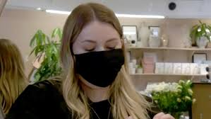 Masks are recommended in indoor public settings for all people 12 and older who are not yet fully vaccinated. Quh7k1j2mnu4vm