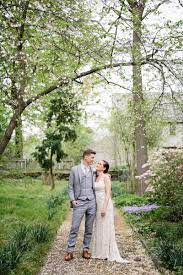 When vintage shop owners jennifer and ronnie decided to plan their philadelphia wedding at bartram's garden, they knew two things: 51 Bartrams Garden Wedding Philadelphia Photos Sweetwater Portraits Blog