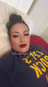 Eli. Bernal (@elisabethbernal32)’s videos with Bachata Rosa