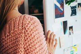 You're not just into beauty and looks, although it's not something you want to dismiss, you also want her personality to be amazing and easy to get along with. 78 Romantic And Sweet Things To Do For Your Girlfriend