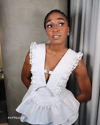 Ayo Edebiri Sexy Tits and Ass Photo Collection - Fappenist