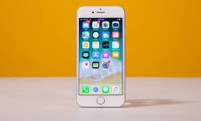 The Small Iphone Isn T Dead 4 7 Inch Model Tipped For March 2020 Iphone Iphone 8 Features Iphone 11