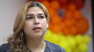 Mujer trans denuncia la falta de empatía al recibir servicios médicos en  Puerto Rico