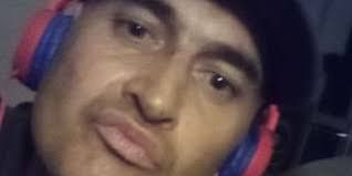 3x rooms available in this 3x bedroom flat: renting...