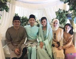 Laudya cynthia bella menghapus semua foto bersama suaminya di instagram pribadinya. Calon Suami Laudya Cynthia Bella Ternyata Humoris Lho Okezone Celebrity