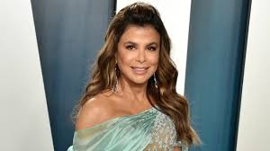 Though, she is 1.52 m tall, she weighs about 48 kg. Paula Abdul S 2 Dogs Both Die In 1 Week A Big Piece Of My Heart Is Missing