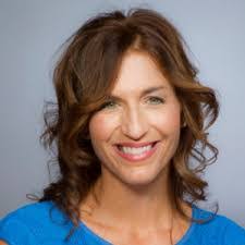 Kelli Sawyer's Instagram, Twitter & Facebook