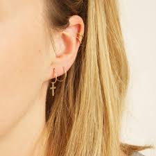 Creoles Or Minuscules Creoles Minuscules Croix Creoles Or 9ct Creoles Or Hoop Boucles D Oreilles Or Croix Creoles Creoles Cartilage Petite Croix Tp6598 Gold Bar Earrings Crystal Stud Earrings Stud Earrings