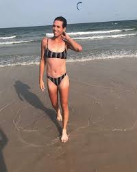 Ajla tomljanovic in the player?s box of matteo berrettini as she watches matteo berrettini of italy play against andrey rublev of russia in the round of 16. Ajla Tomljanovic Shared A Snapshot From The Beach Photos Tennis Time
