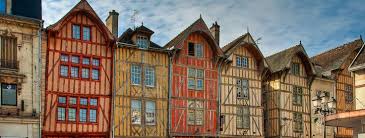 Centre Ville De Troyes Visiter Troyes Maison De Champagne Le Manoir