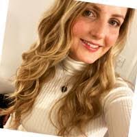 Jessie Slade's Instagram, Twitter & Facebook